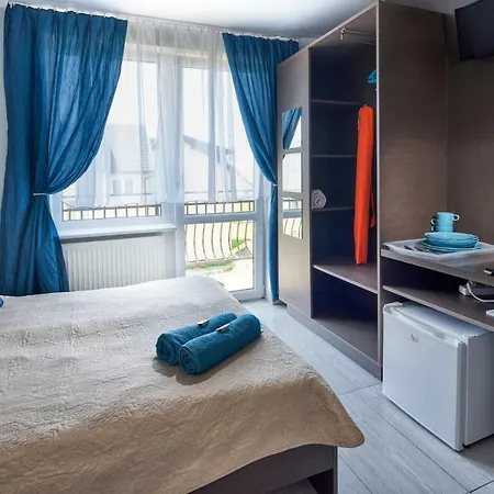 Dworek U Ewy Wiosenna 10 * Karwia