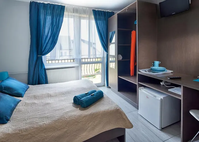 Dworek U Ewy Wiosenna 10 * Karwia