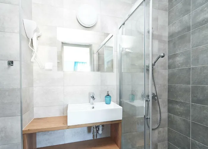 Dworek U Ewy Wiosenna 10 * Karwia