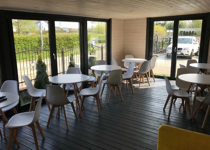 Dworek U Ewy Wiosenna 10 *