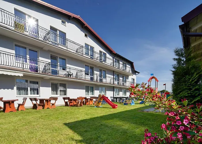 Dworek U Ewy Wiosenna 10 * Karwia